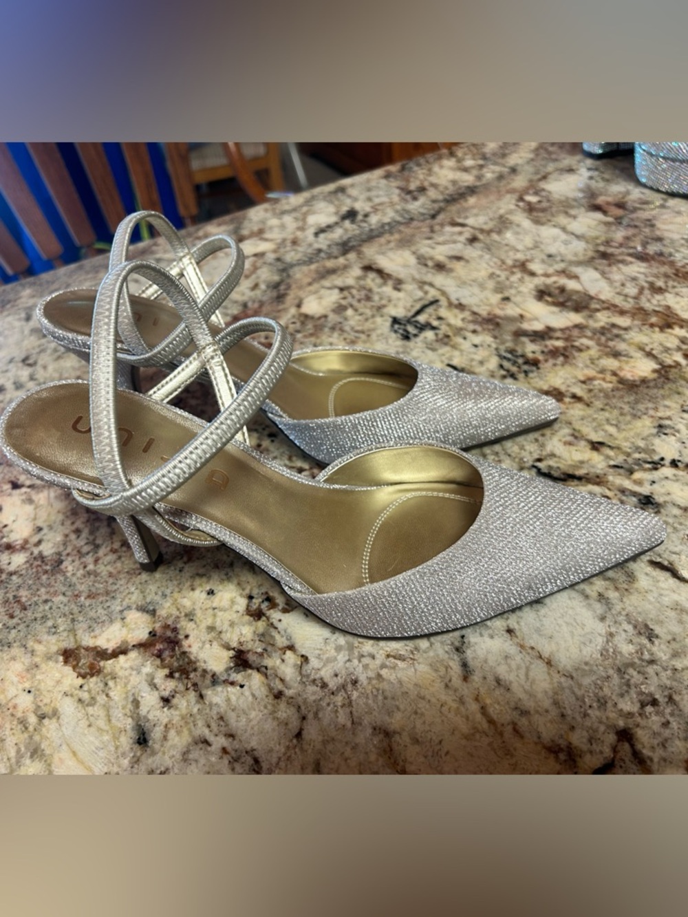 NEW Unisa Gold Glitter Sparkle Pointed Toe Crisscross Ankle Strap Heels Women 10
